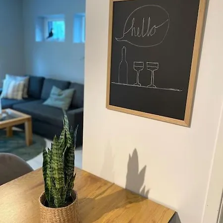 Central Apartment With Free Parking Near Ski Trail Tromso Exterior photo